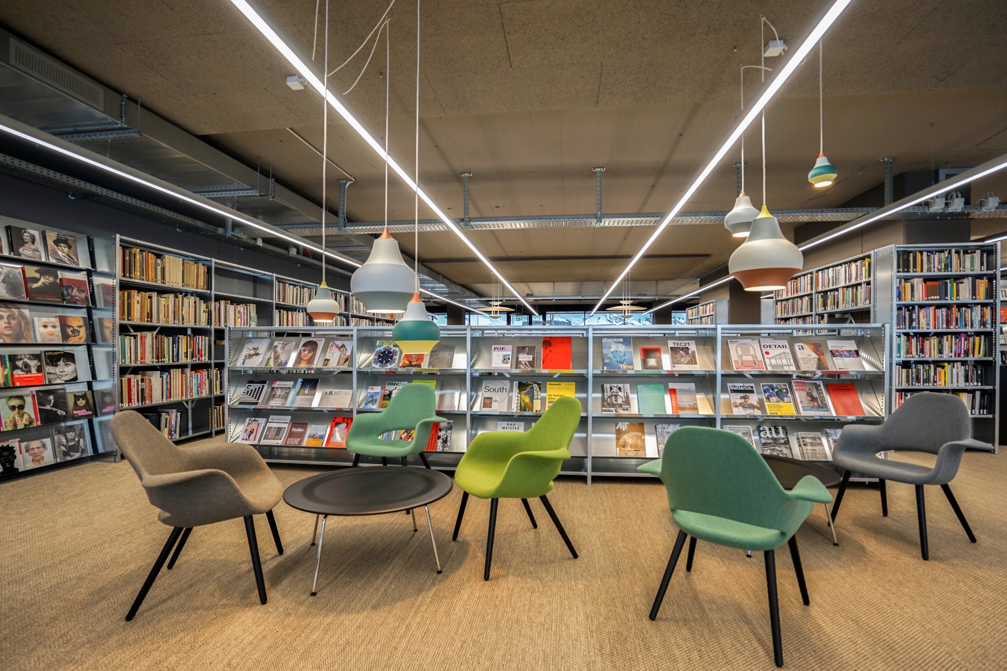 Pendelleuchte CIRQUE weiß mit grauem Ende