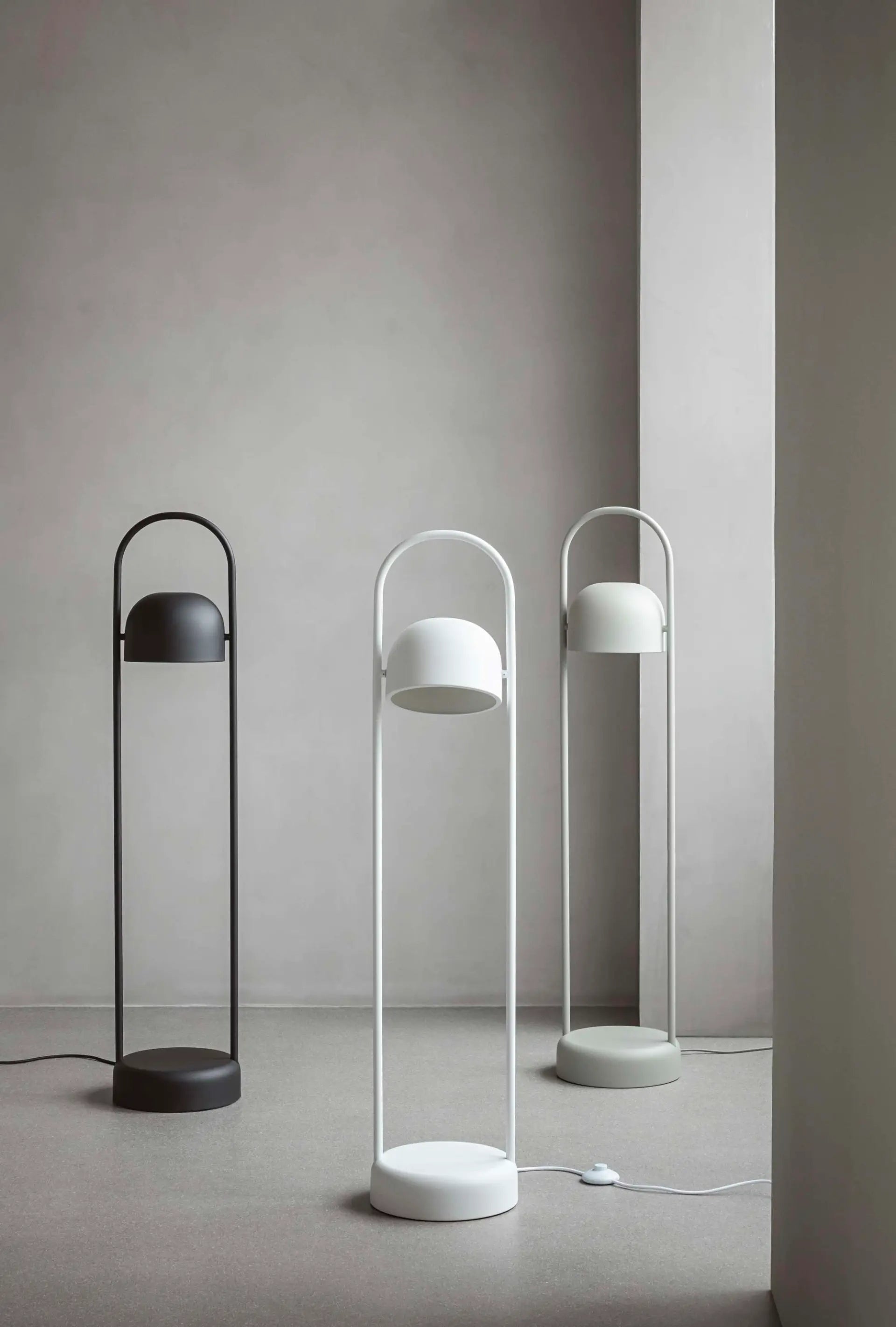 Stehlampe QUAY grau