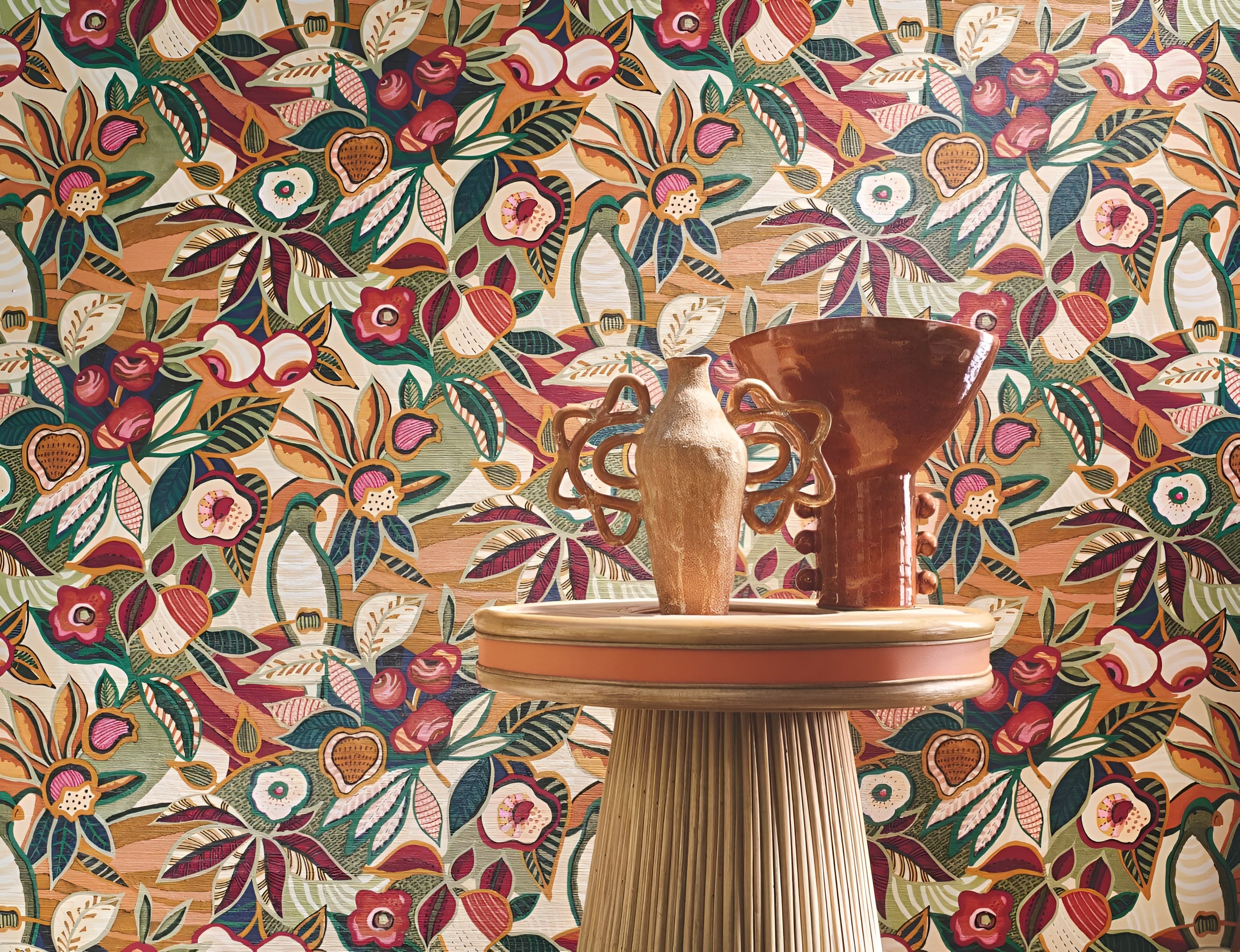 Vinyl wallpaper with a plant motif TEHUANA - MARRON GLACÉ/MORDORÉ golden chestnut