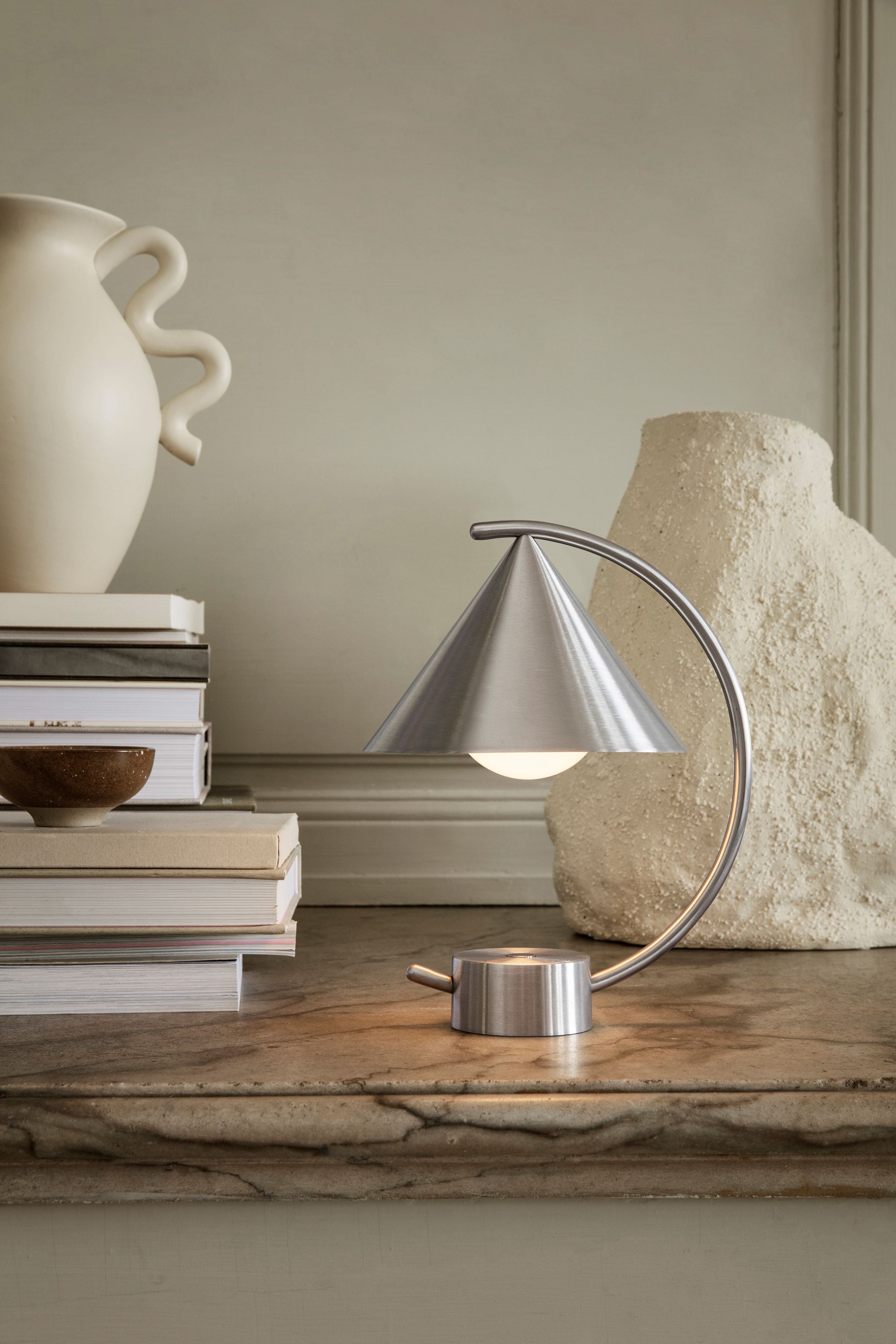 MERIDIAN portable lamp stainless steel