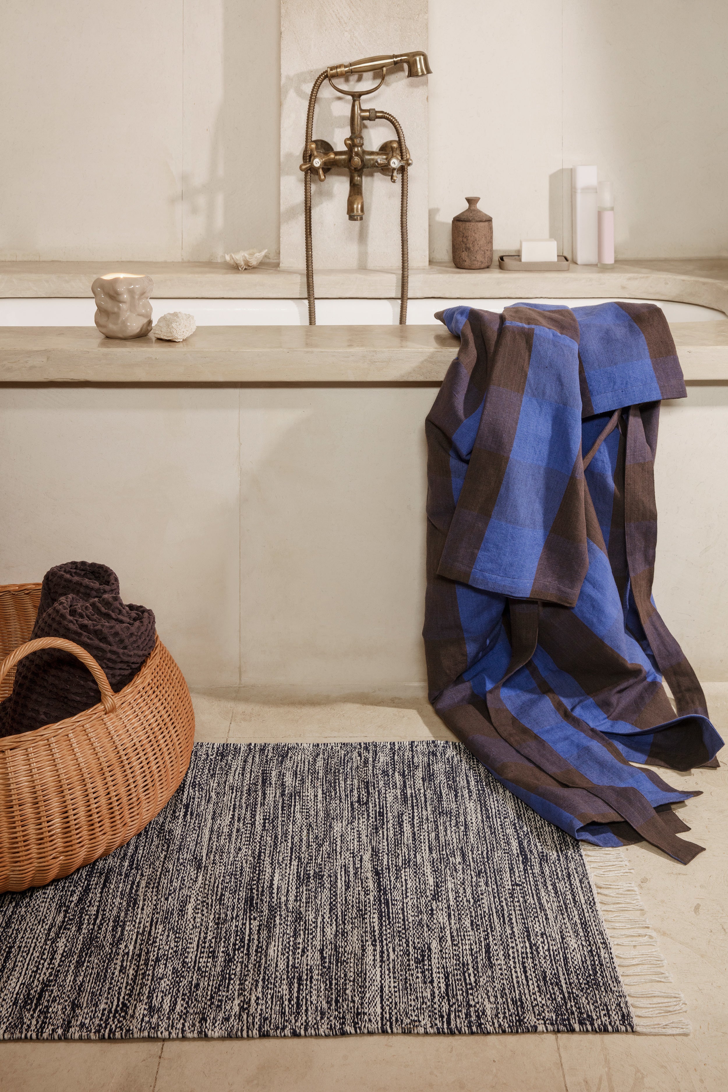 Braid Basket rattan