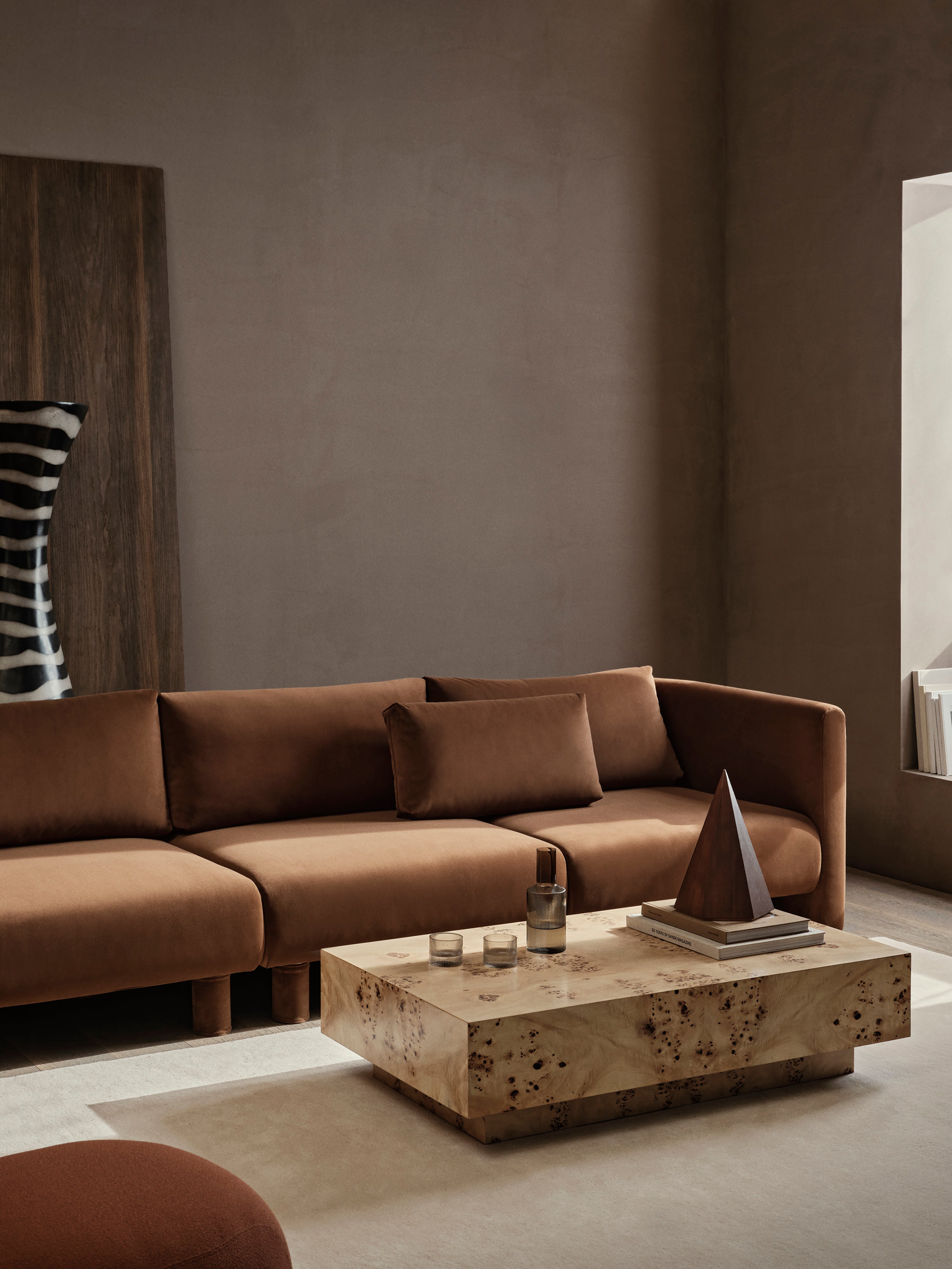 Dase modular sofa - the middle element upholstered