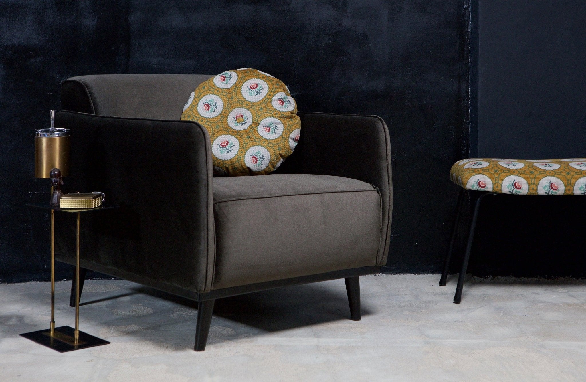 Fotel aksamitny STATEMENT ciemnozielony Be Pure    Eye on Design