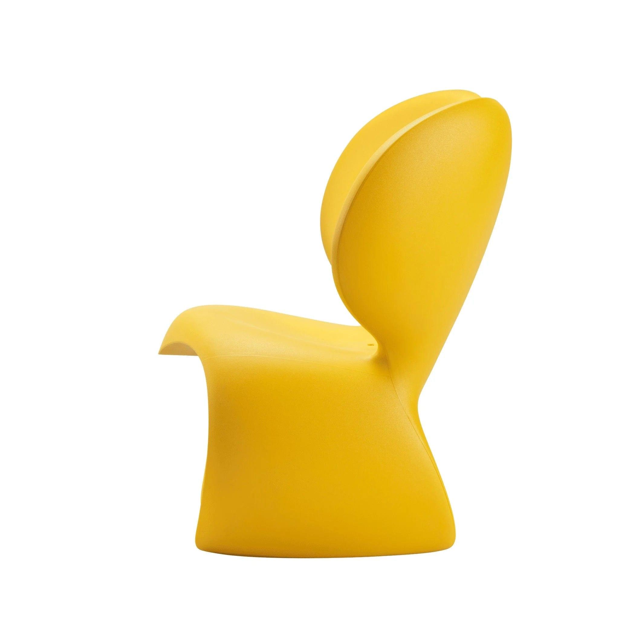 Fotel zewnętrzny DON'T F**K WITH THE MOUSE żółty Qeeboo    Eye on Design