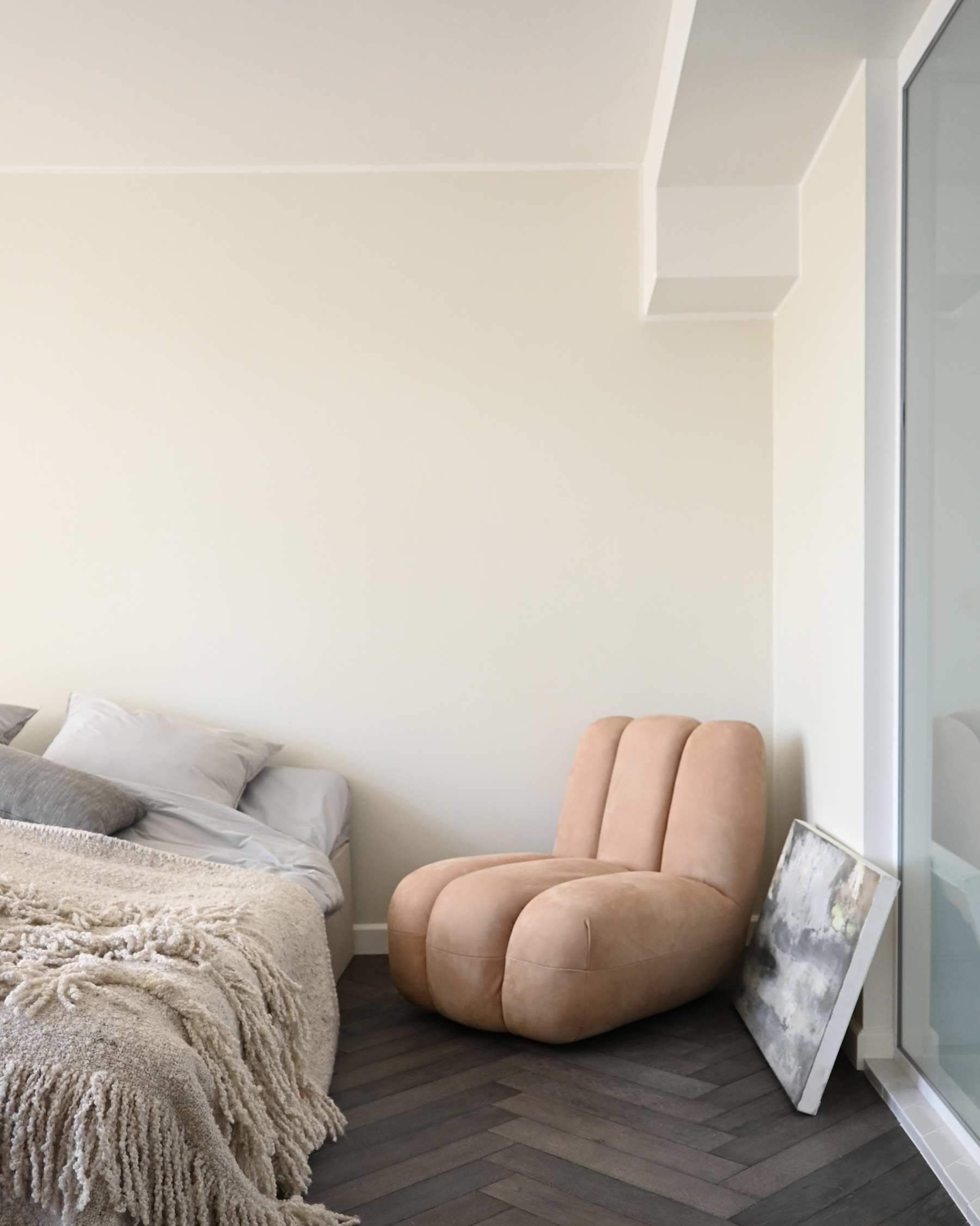 TOE Sessel beige Nubukleder