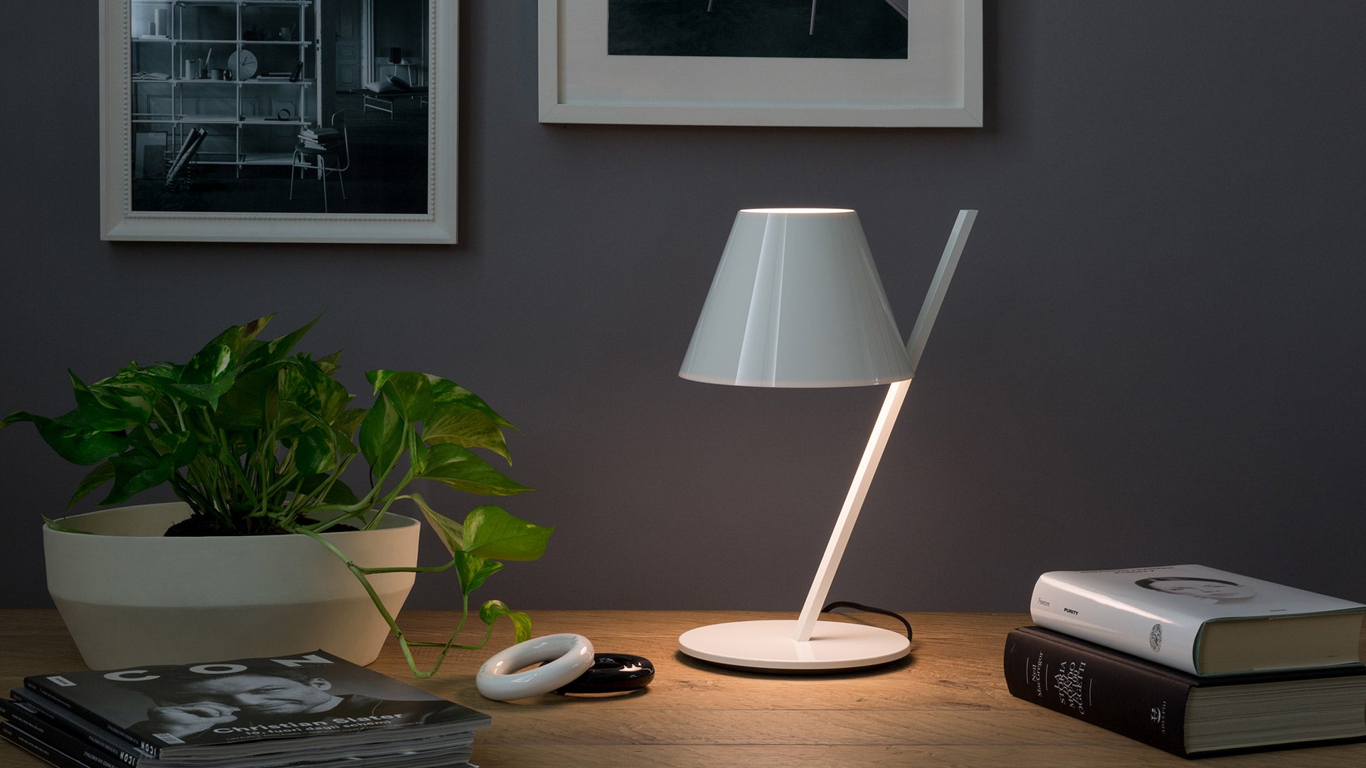 Table lamp LA PETITE white