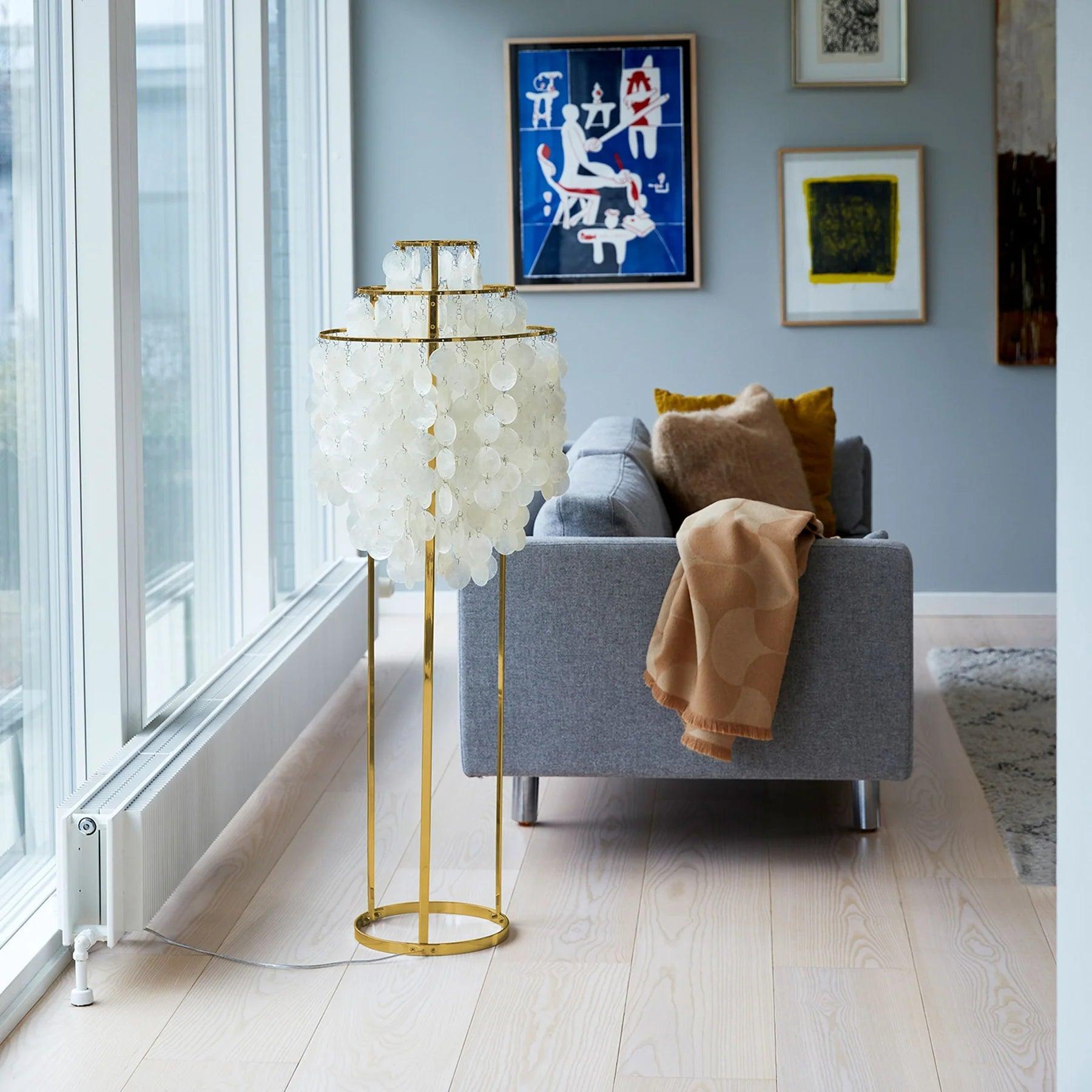 Lampa podłogowa FUN 1 STM z mosiężną podstawą Verpan    Eye on Design
