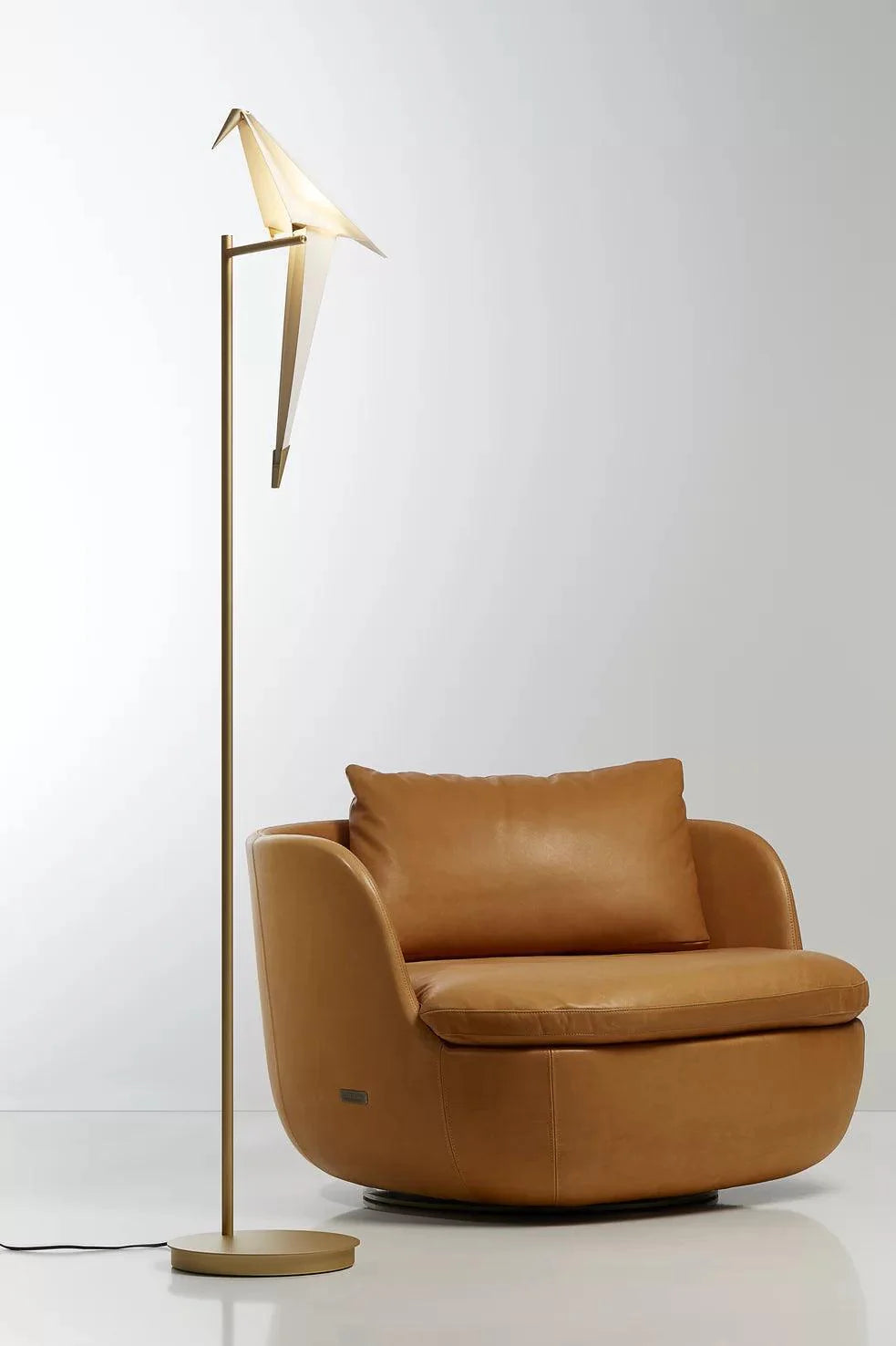 PERCH floor lamp steel Moooi Eye on Design