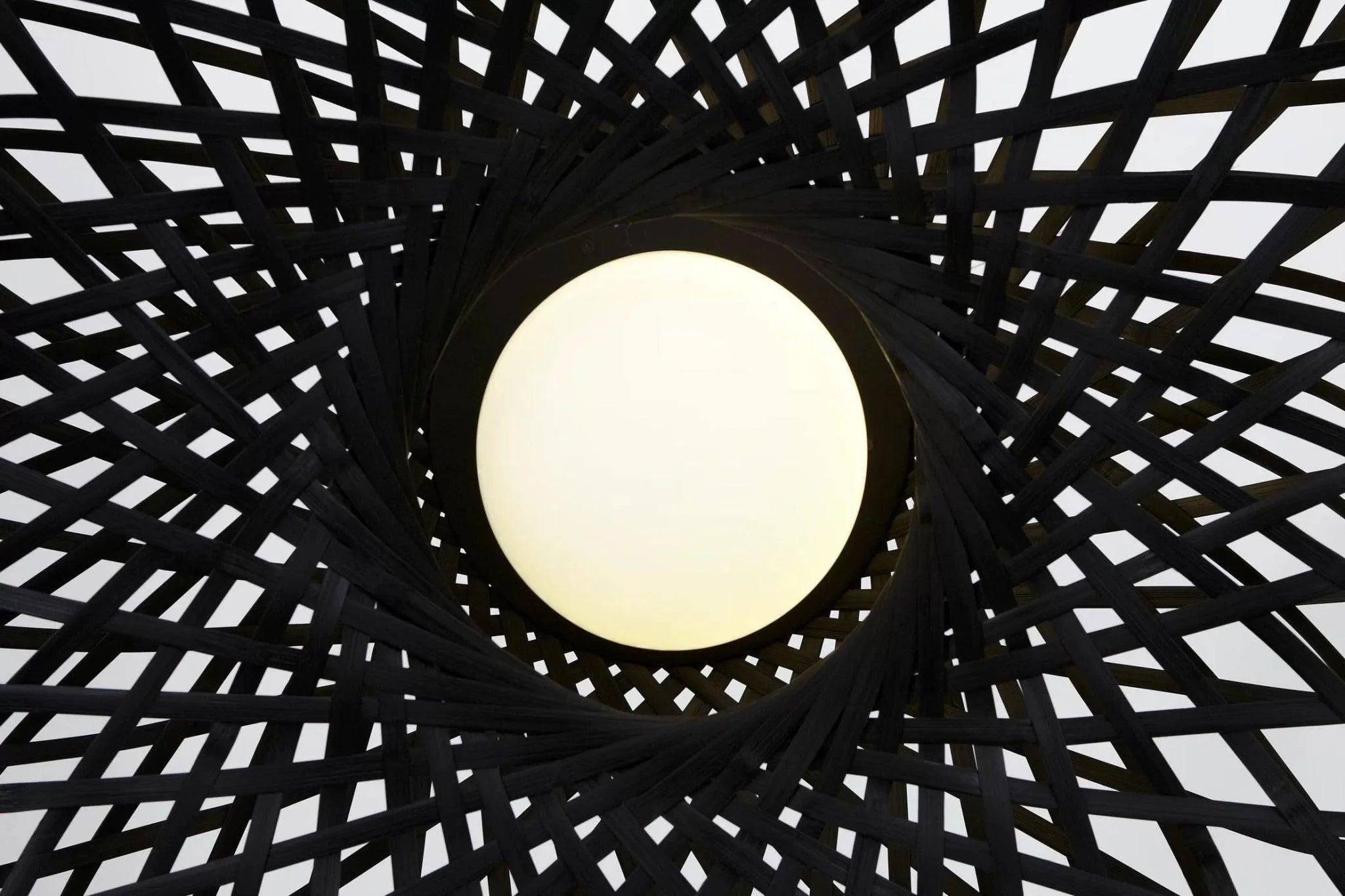 EMPEROR SUSPENDED pendant lamp black Moooi Eye on Design