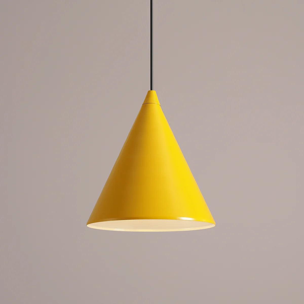 Lampa wisząca FORM musztardowy Artera    Eye on Design