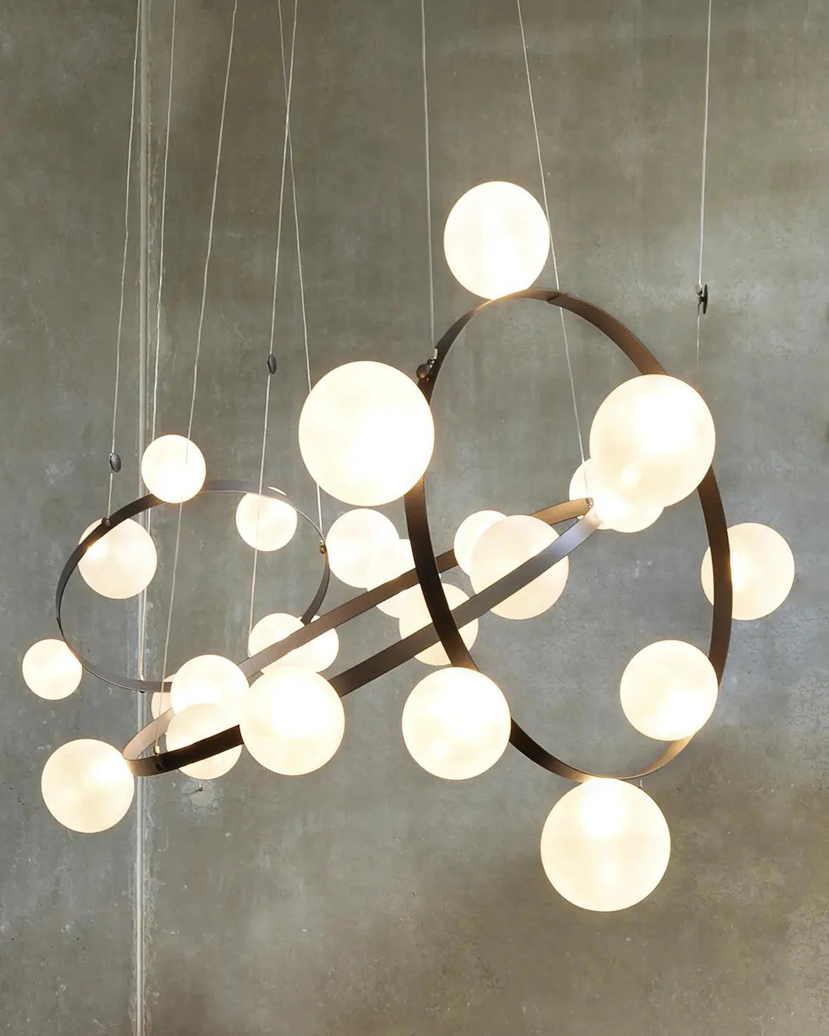 HUBBLE BUBBLE pendant lamp Moooi Eye on Design