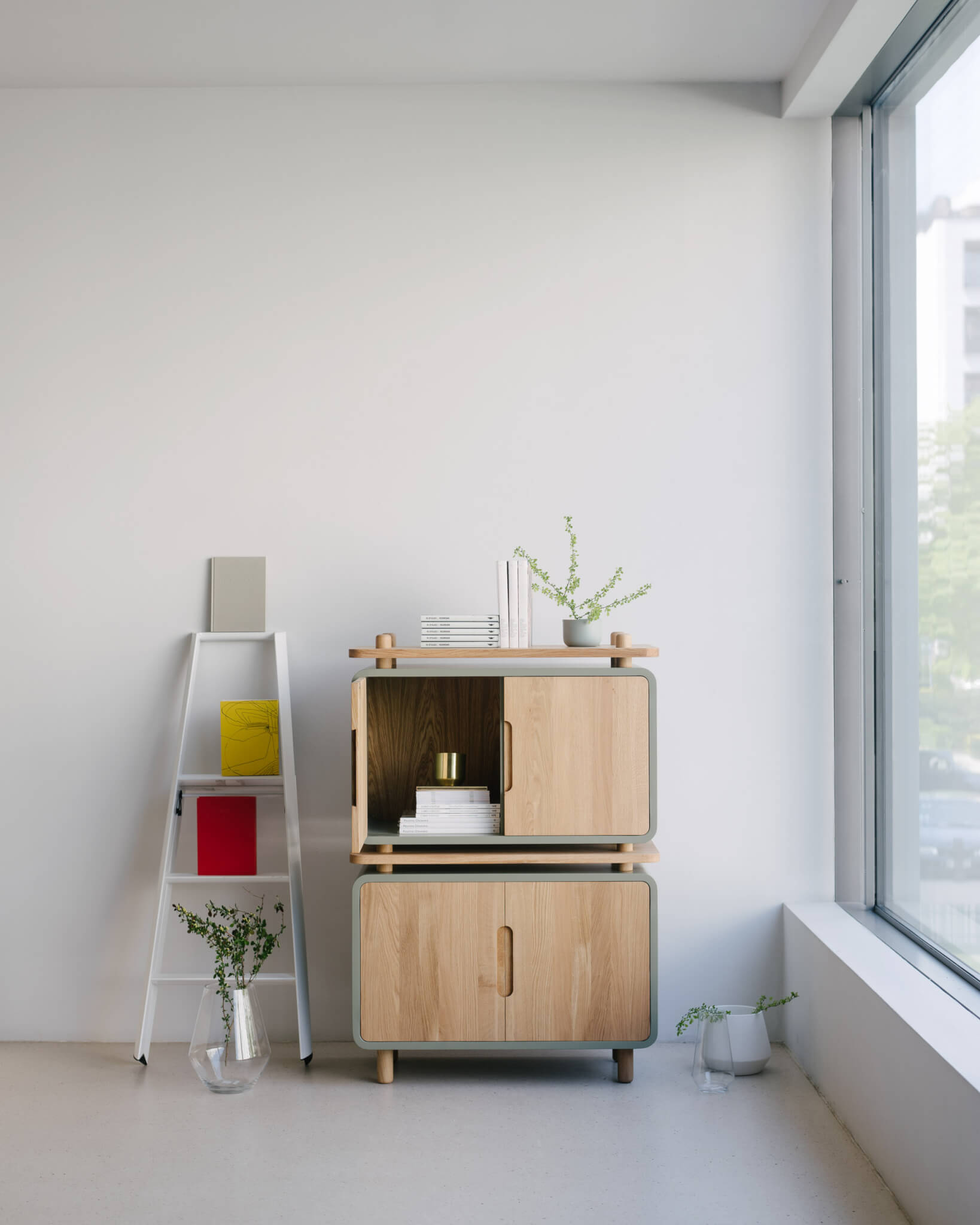 LOOP 88 Chest of Drawers Oak