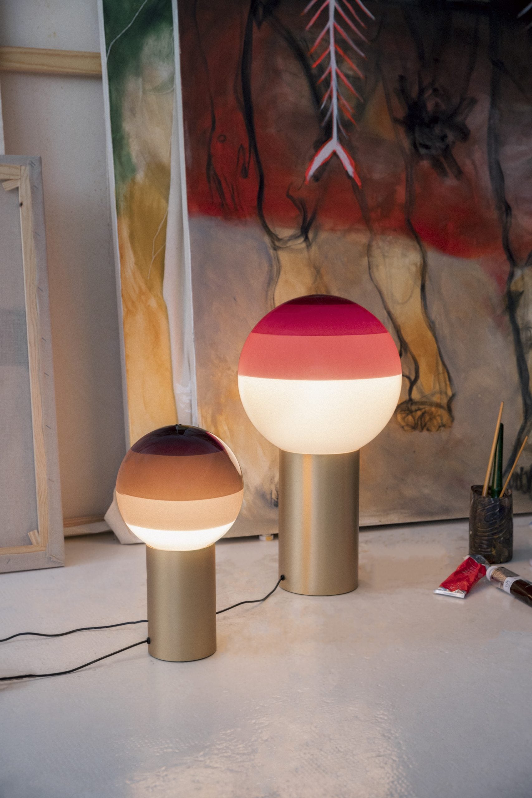 Burgundy DIPPING Table Lamp with Gold Base