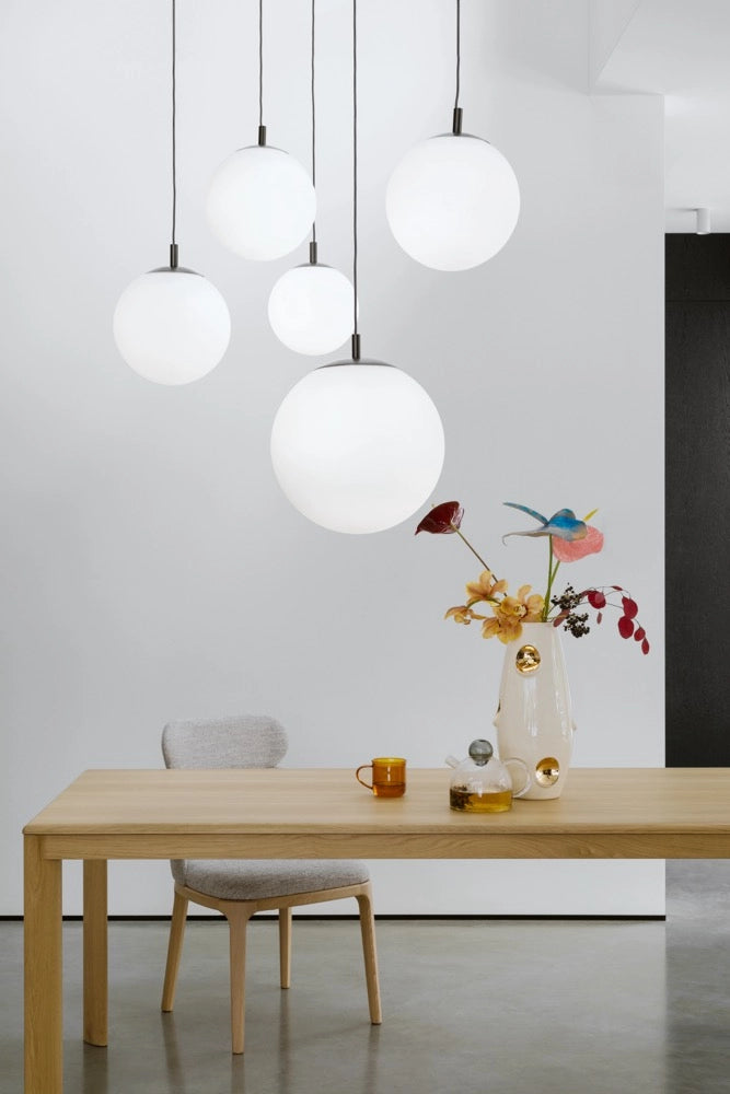 ALUR 2 ceiling lamp with frosted glass and titanium finish