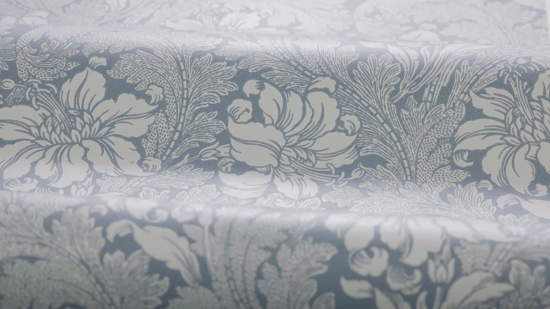 Non-woven paper wallpaper with a plant pattern ACANTHUS blue