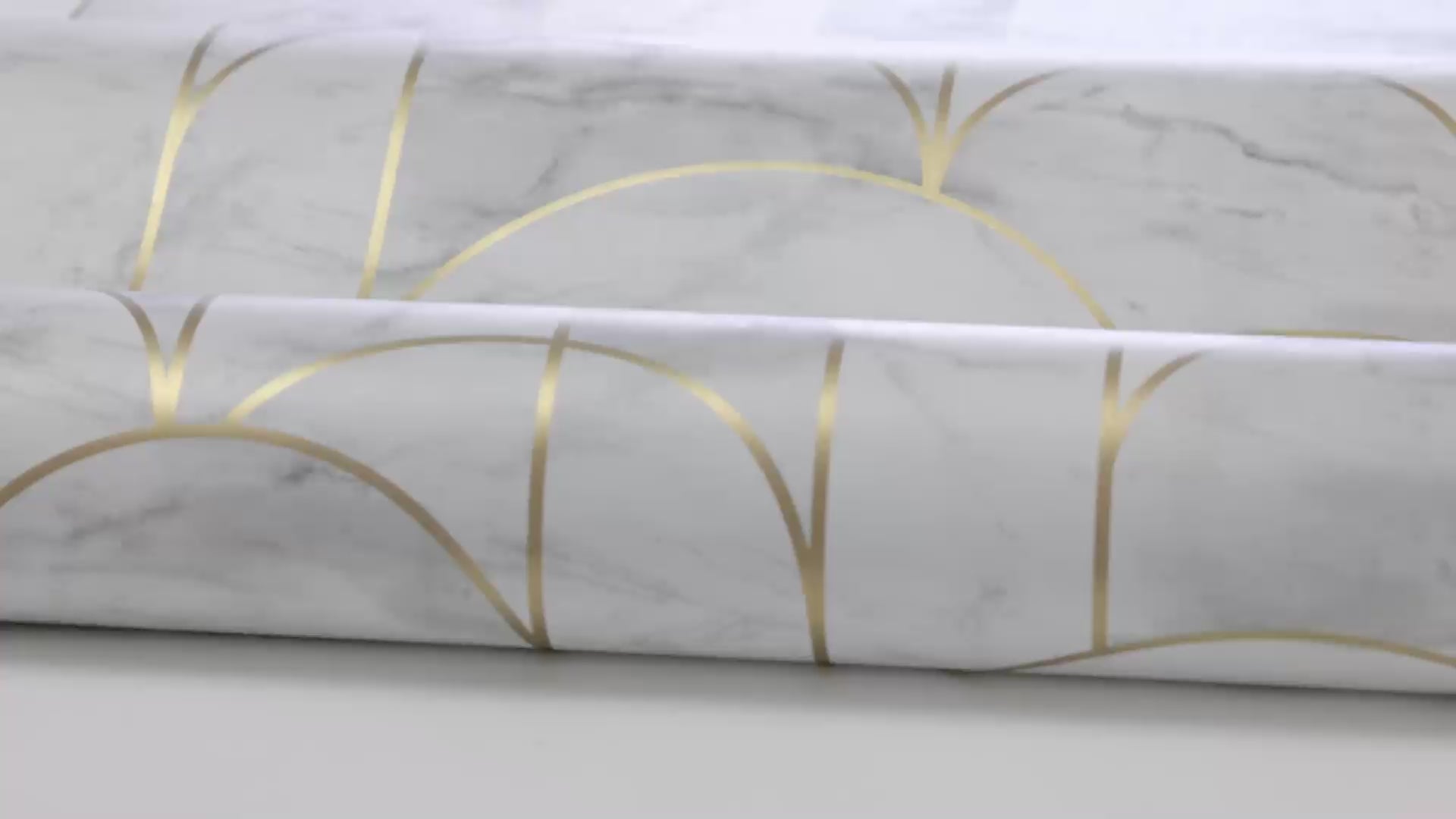 Paper non-woven wallpaper mimicking marble ARCH white with gold