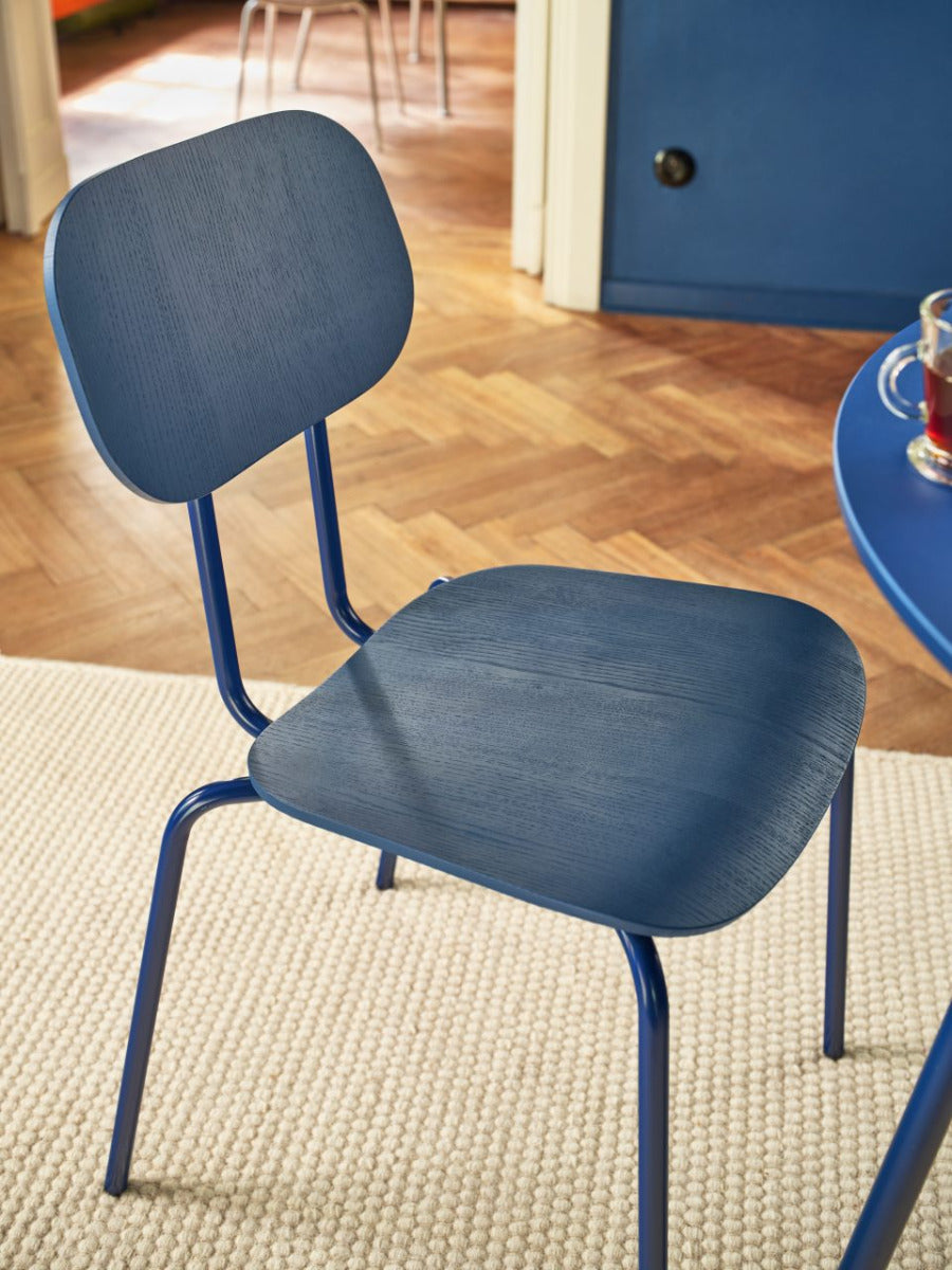 New school chair dark green base
