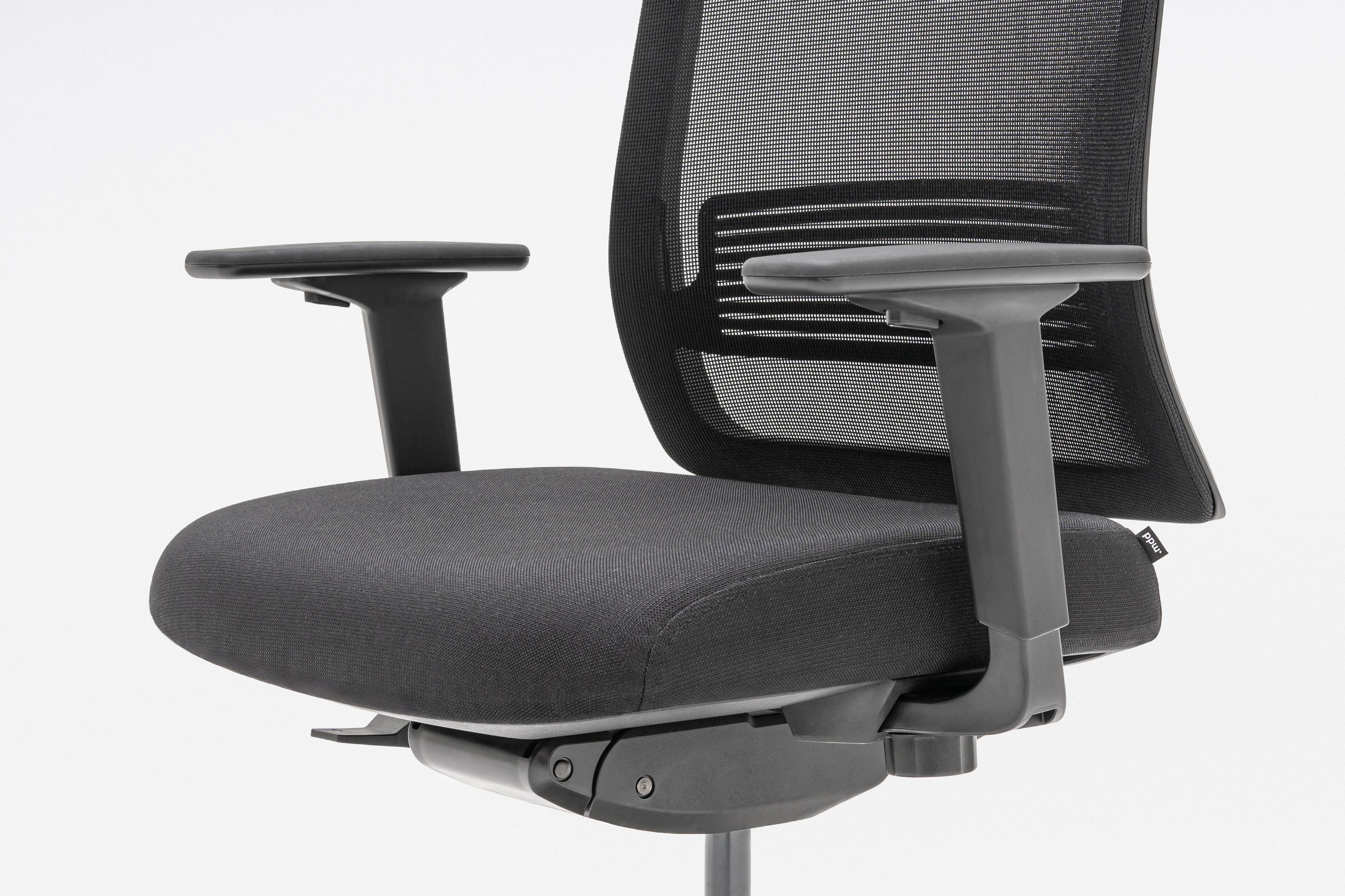 Apex Office Chair mit Rädern für eine harte Oberfläche