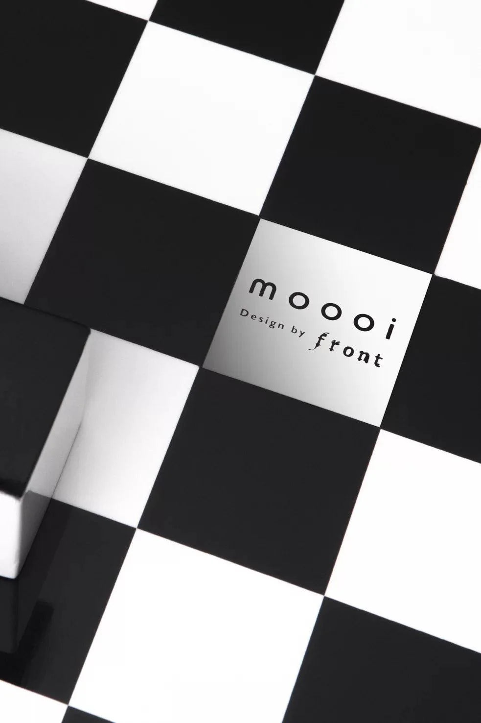 CHESS checkerboard table Moooi Eye on Design