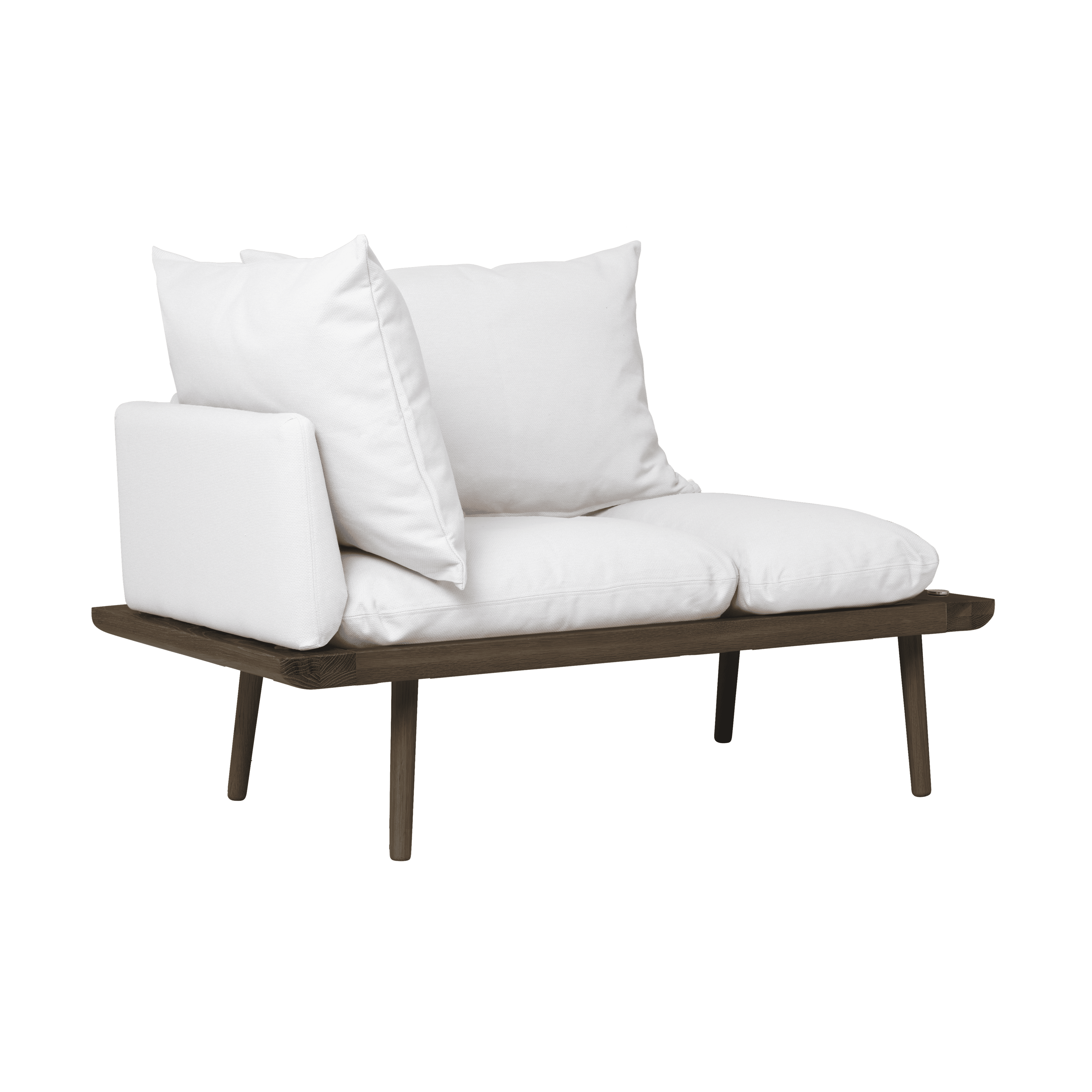Szezlong LOUNGE AROUND baby blue z ciemno dębową podstawą UMAGE    Eye on Design