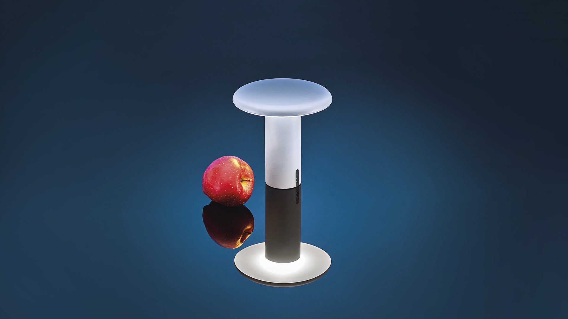 Portable Lamp TAKKU Lacquered White