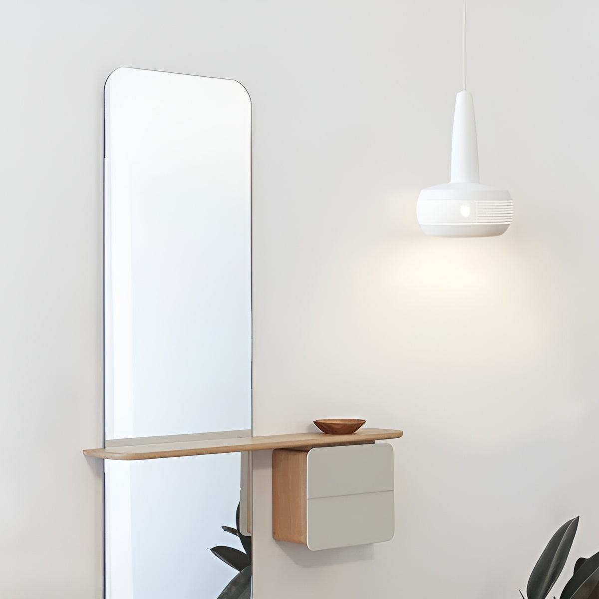 CLAVA white shade