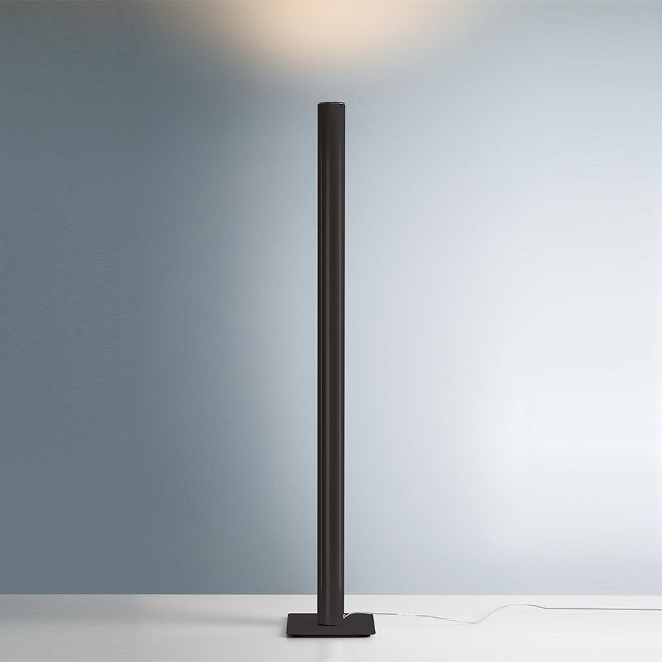 LLIO Floor Lamp Glossy Black