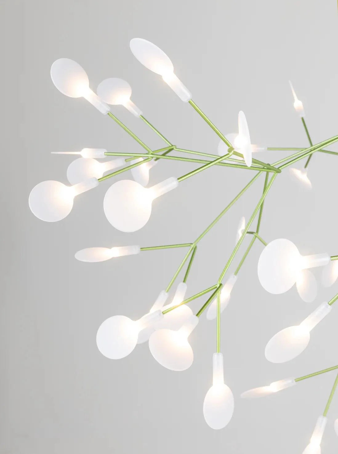 HERACLEUM III SUSPENDED chandelier green Moooi Eye on Design