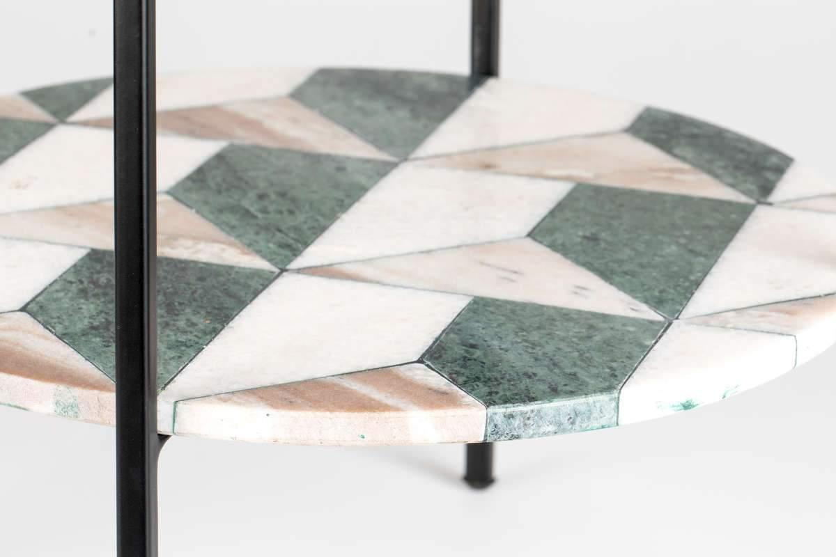 Marble tables are commonplace, we understand it. We present our playful nod to this trend - Bold Monkey Another Marble table. Think of him as a tuned version of the ordinary marble side table - not only in terms of appearance, but also in construction.