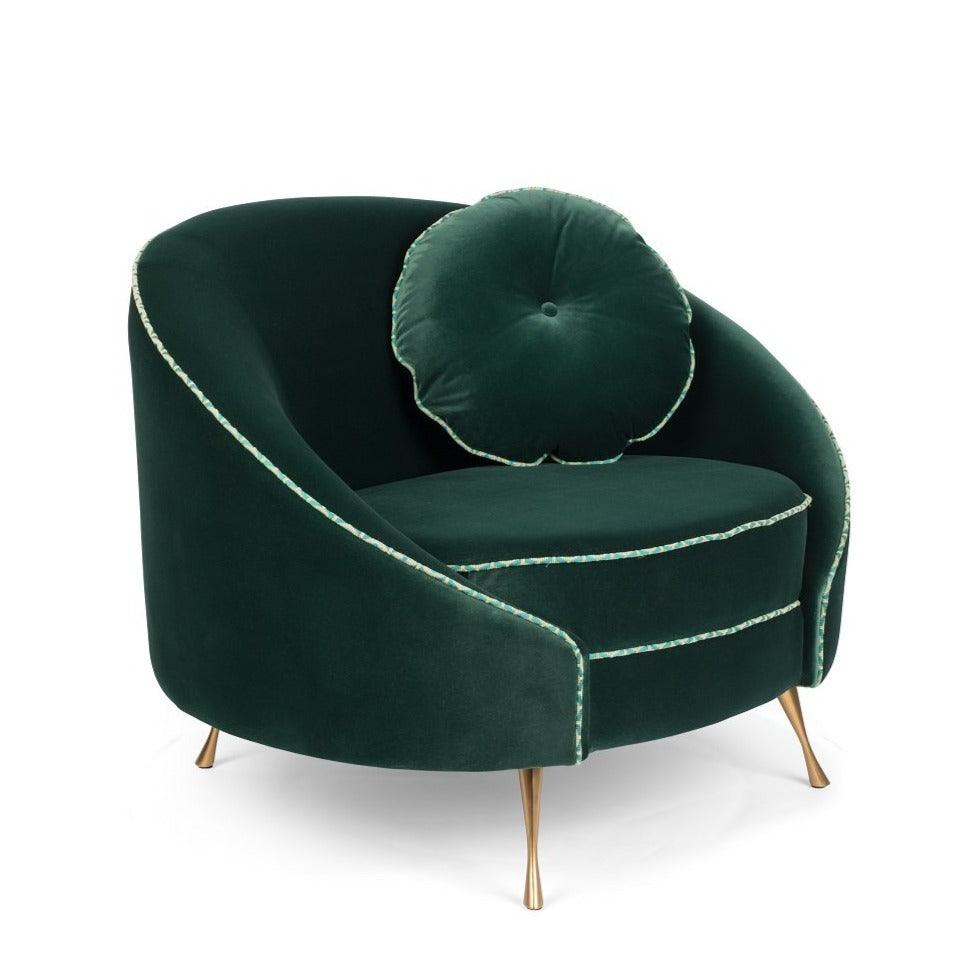 The perfect size for cozy salons or as a stylish addition to larger rooms, this armchair is versatile. The brave Monkey Don't Love Me seat may not love you, but you will definitely fall in love with it. Don't say we didn't warn you.