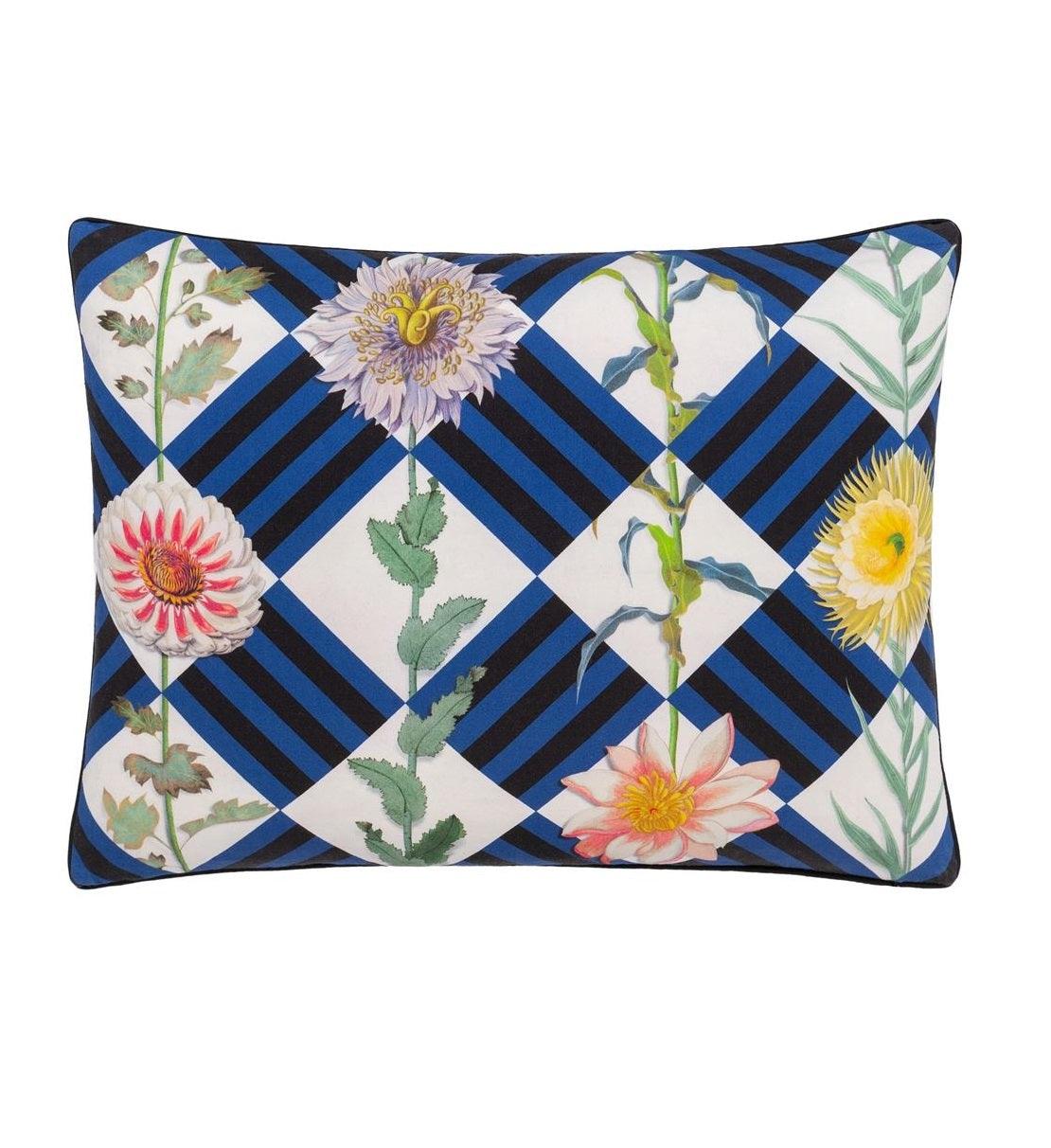 Double-sided pillow FLOWER'S GAME BOURGEON cotton satin - Eye on Design