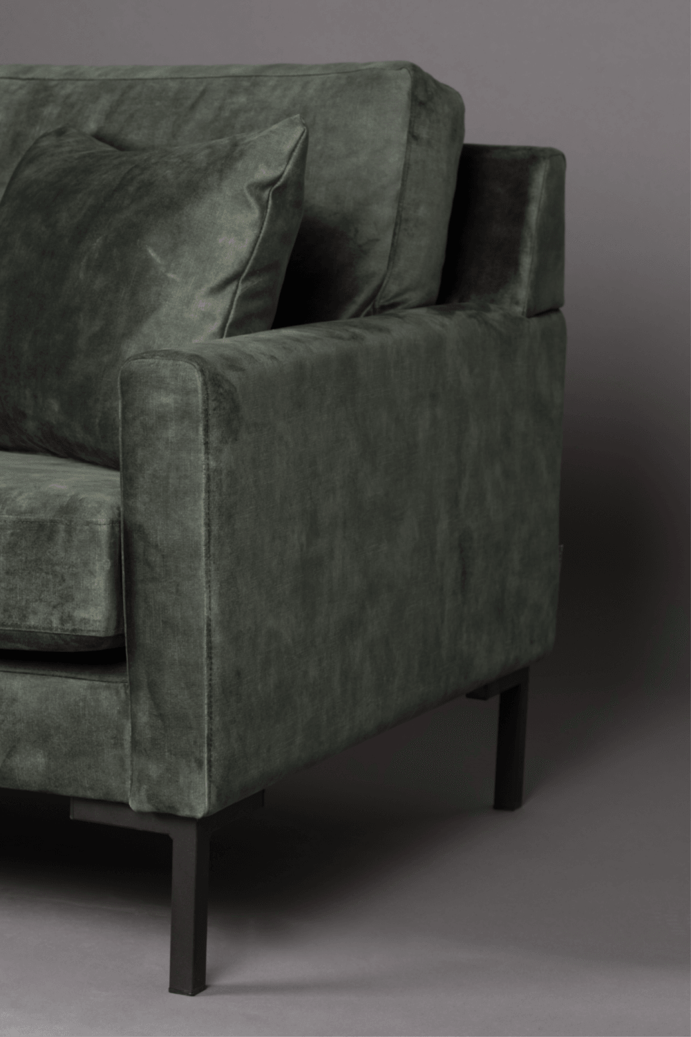 HOUDA sofa green, Dutchbone, Eye on Design