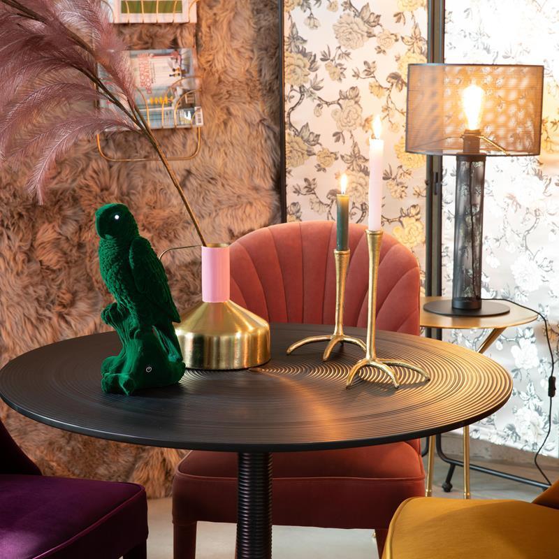 As for the interior design, the candles are almost too penny. But for a reason: an elegant candle holder is one of the simplest interior design hacks. Meet the Bold Monkey's the Golden Heron candlestick: an immediate atmosphere, with a bit of good humor.