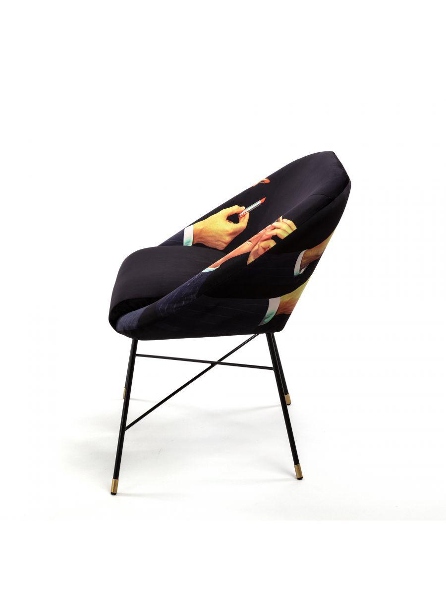 LIPSTICKS chair black - Eye on Design