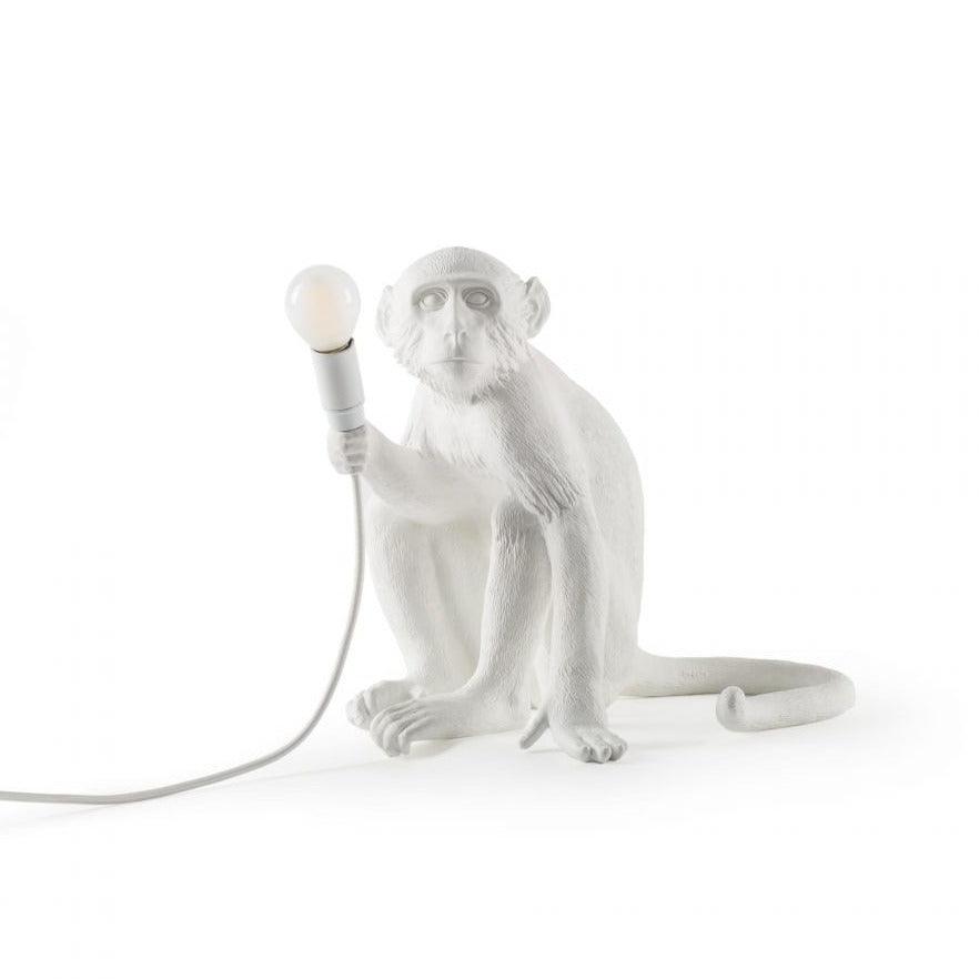 MONKEY SITTING lamp white - Eye on Design