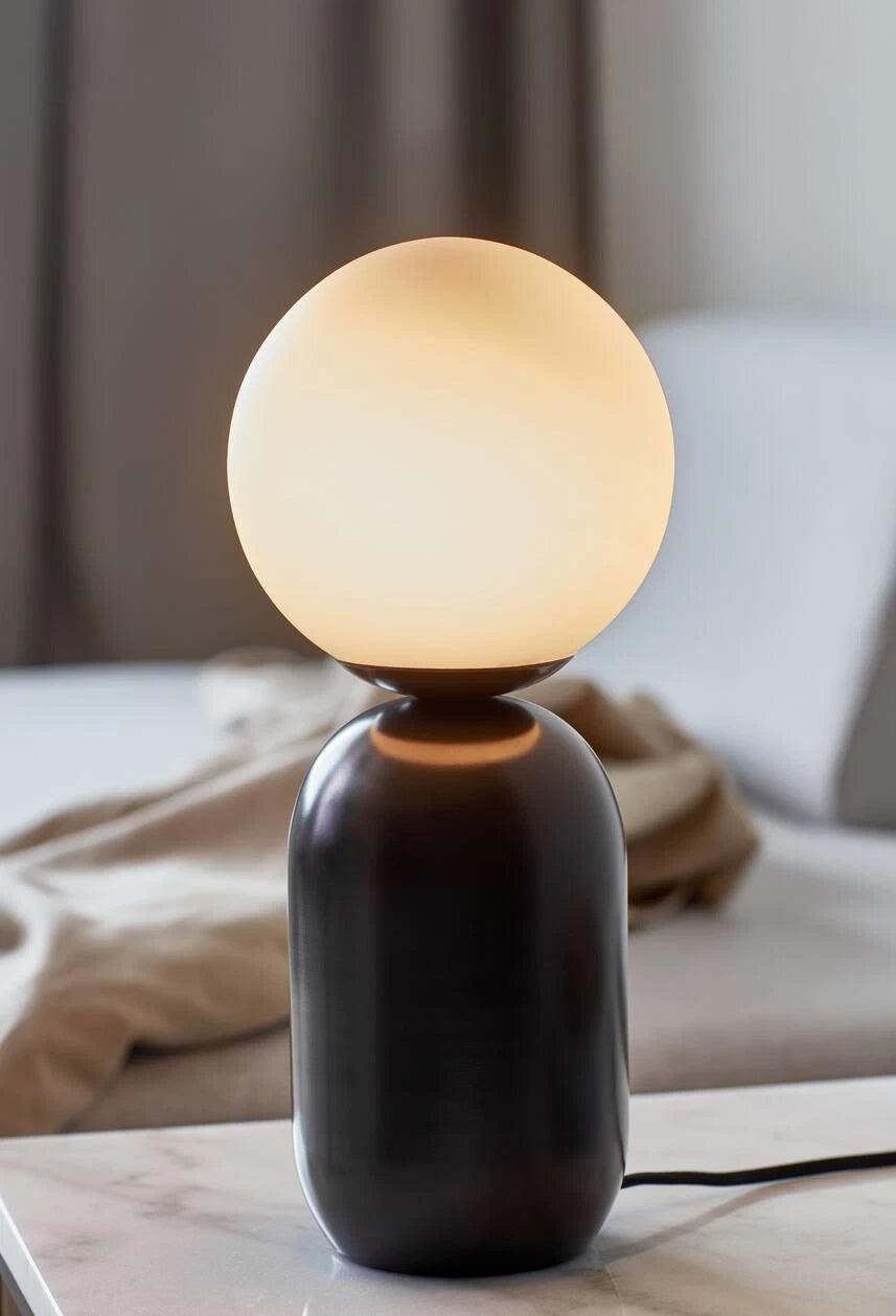 NOTTI table lamp black - Eye on Design