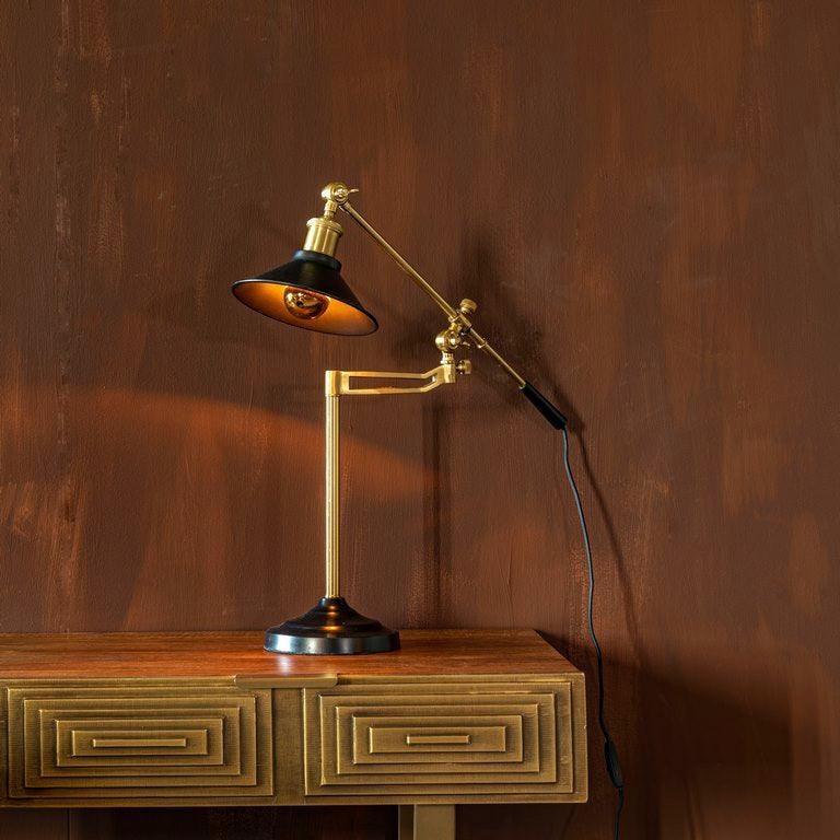 PENELOPE desk lamp black - Eye on Design