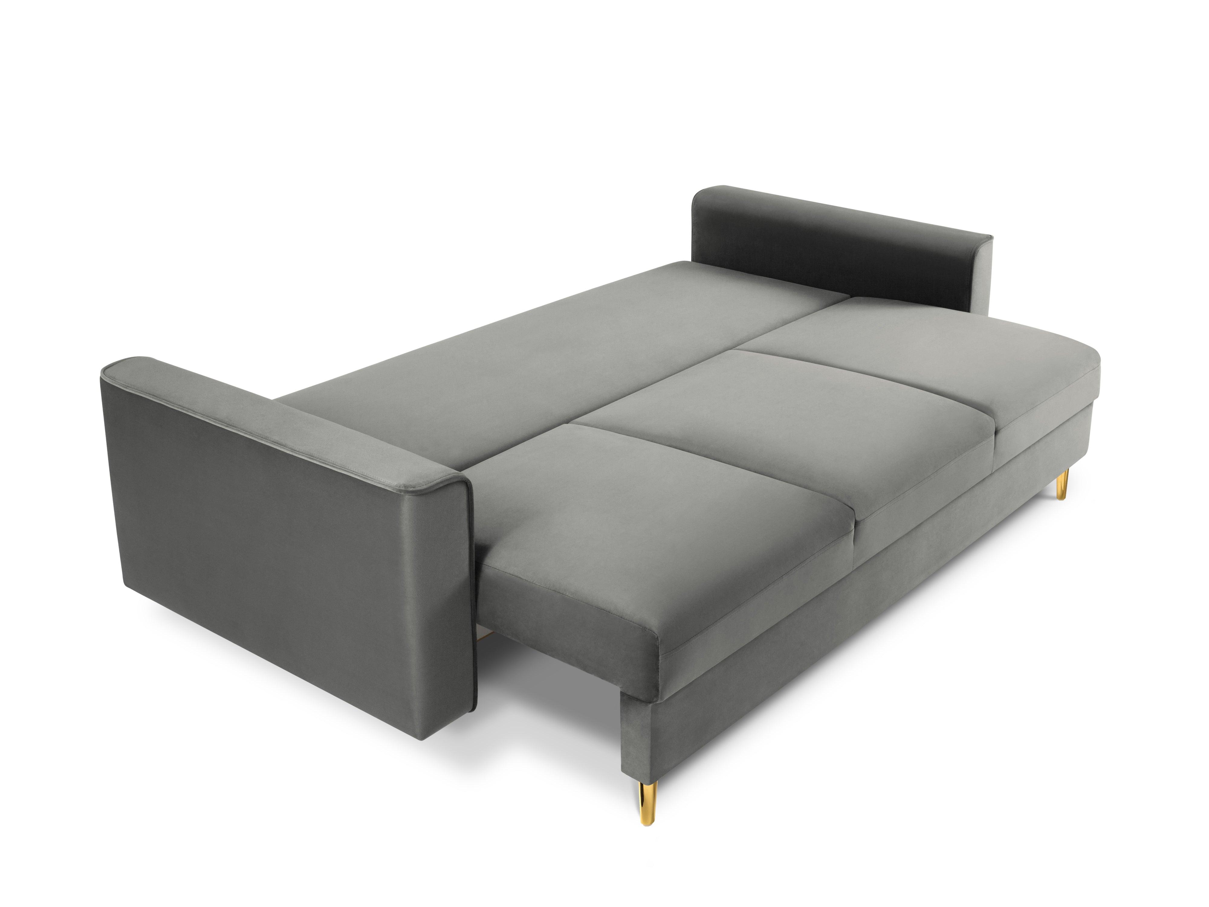 Sofa aksamitna z funkcją spania CARTADERA jasnoszary ze złotą podstawą, Mazzini Sofas, Eye on Design