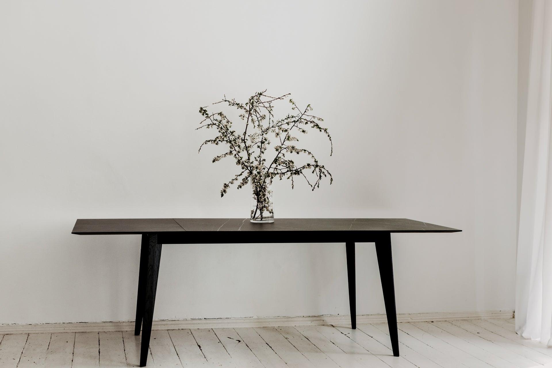 VOGAR table grey marble - Eye on Design